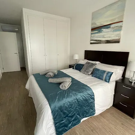 Brand New 2 Bdr With Pool By Lovelystay Appartement