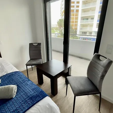 Brand New 2 Bdr With Pool By Lovelystay * Portimão